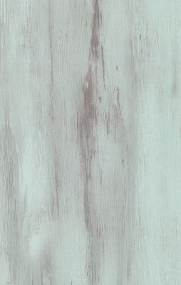 Τοποθετημένος σε στρώματα τοίχος σιταριού αυλακιού ξύλινος που ξυλεπενδύει αντιολισθητικοί επίπεδος στιλπνός και σαφής